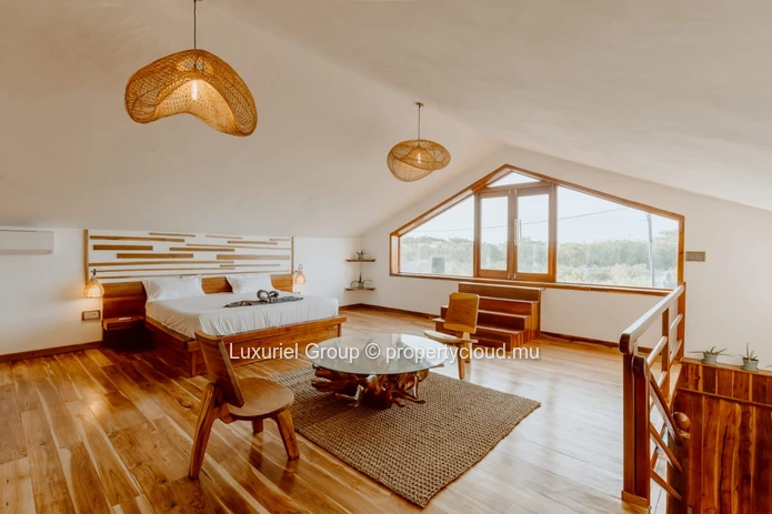 Magnifique Villa Balinaise de 4 Chambres en Suite