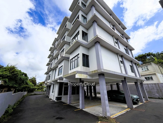 For Rent - 3-Ensuite Bedrooms Apartment - In The Heart Of Curepipe