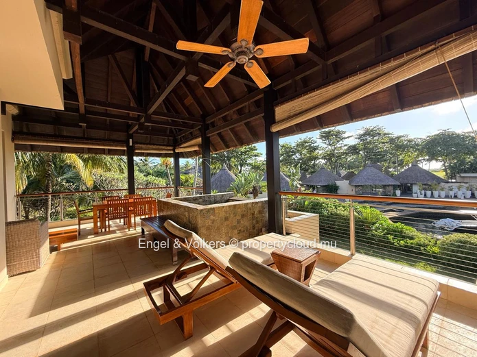 Exclusive Lagoon View Residence with Private Pool in One of Mauritius’ Most Prestigious Estates