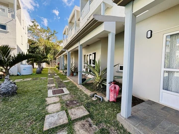 3 Bedroom Townhouse, Duplex