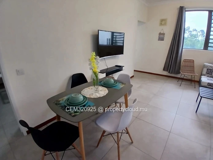 2 Bedrooms Furnished Apartment for Rent – Mont Choisy