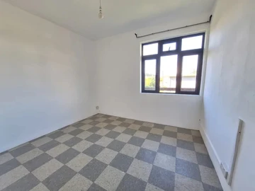 Maison de 6 Chambres