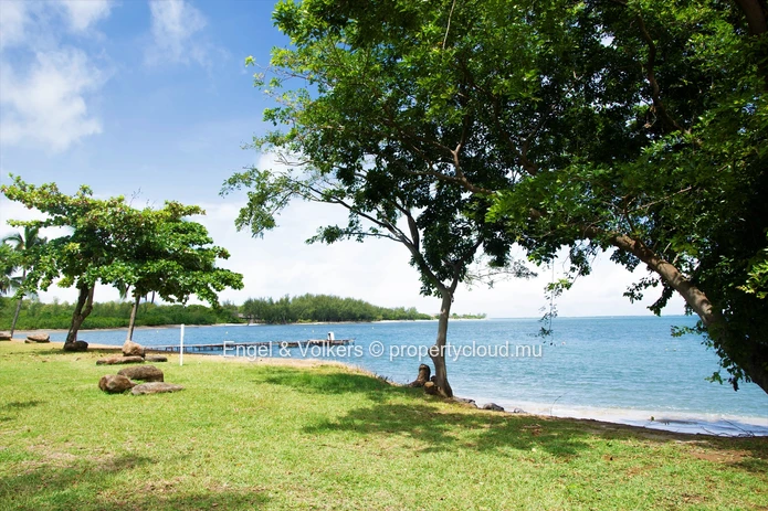 Beautiful 3-Bedroom Duplex for Rent with Private Pool