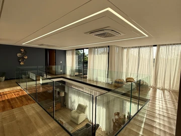 4 Bedroom Villa