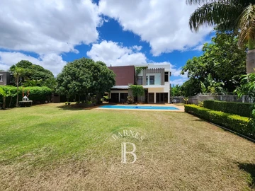 BEAU BASSIN - Beautiful family house  - 4 bedrooms