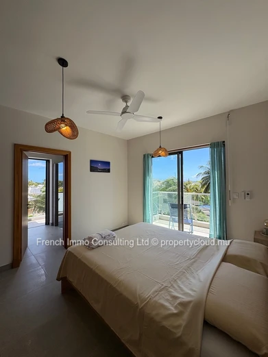 Superbe Penthouse 2 chambres en suites avec jacuzzi a Trou aux biches en location moyen terme (Au mois)i