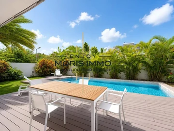 4 Bedroom Villa