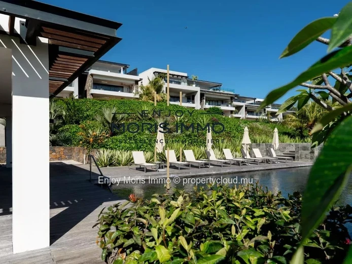 Apartment overlooking the lagoon and wild islands