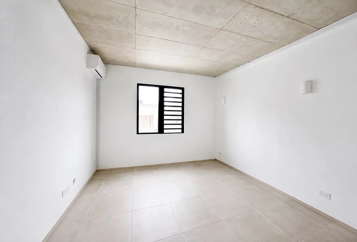 Contemporary 3-Bedroom Villa for Rent - Tamarin