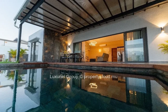 3-Bedroom Villa With Pool, Terrace, And Private Garden