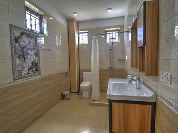 3 Bedroom Apartment