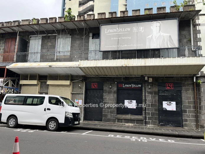 À vendre : Propriété commerciale de premier choix rue Édith Cavell, Port Louis
