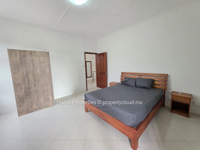 Beautiful 2-bedroom house for rent in Mont Choisy