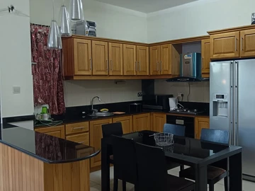 4 Bedroom Villa