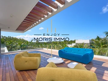 5 Bedroom Villa
