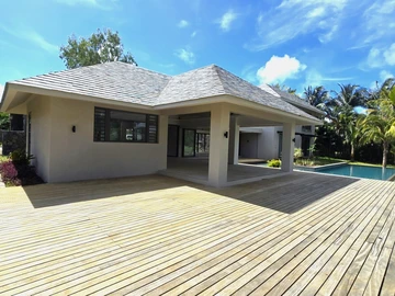 4 Bedroom Villa