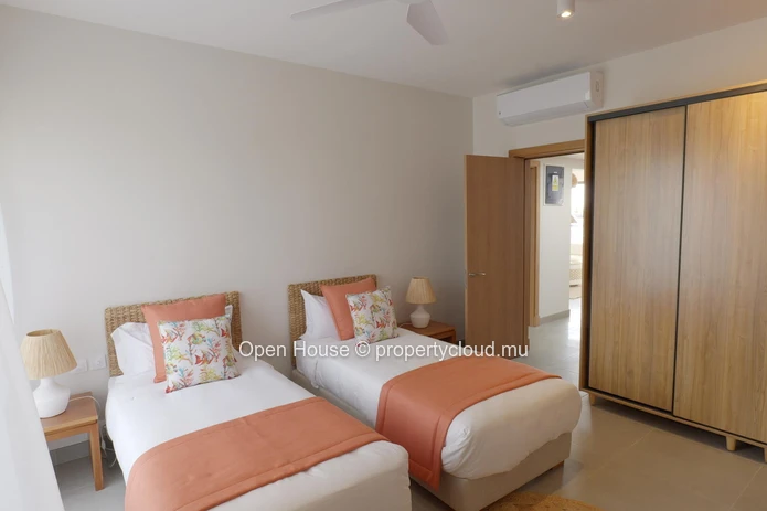 Luxurious PDS Apartment with Communal Pool in Trou aux Biches -- Accessible to Foreigners - Sea Access - Close to Ame...