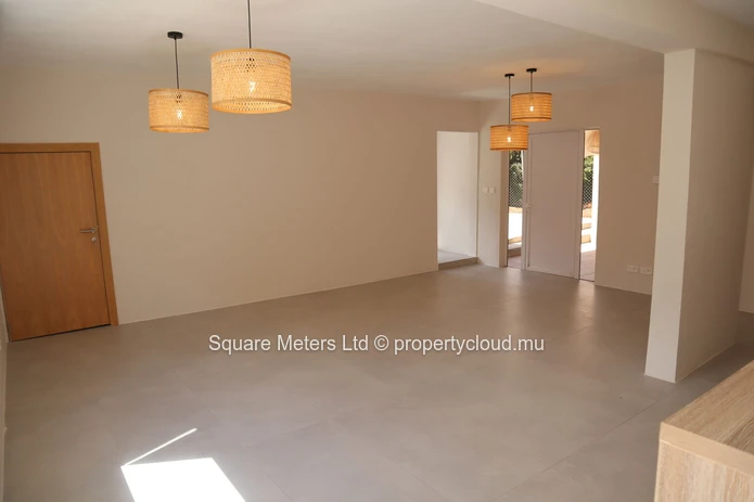 Beautifully Renovated 4-Bedroom Coastal Villa with Private Pool & Rooftop – Walking Distance to Trou aux Biches Beach (Sole Mandate)