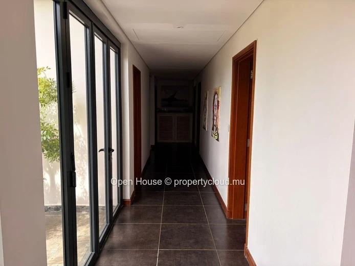 FOR SALE - Beautiful Penthouse - private pool with sea view - 4 bedrooms