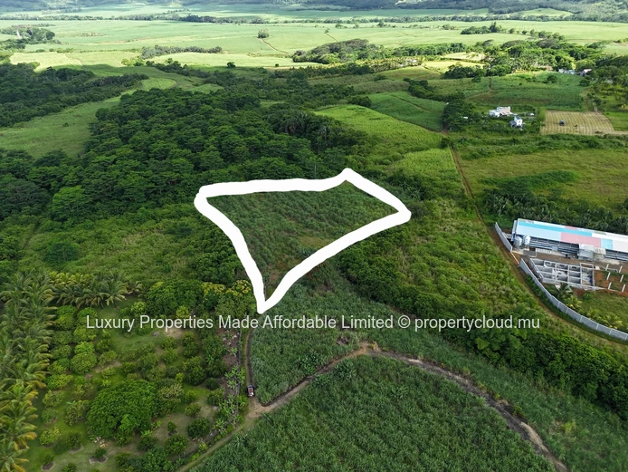 125Perches Agricultural Land in Sebastopol