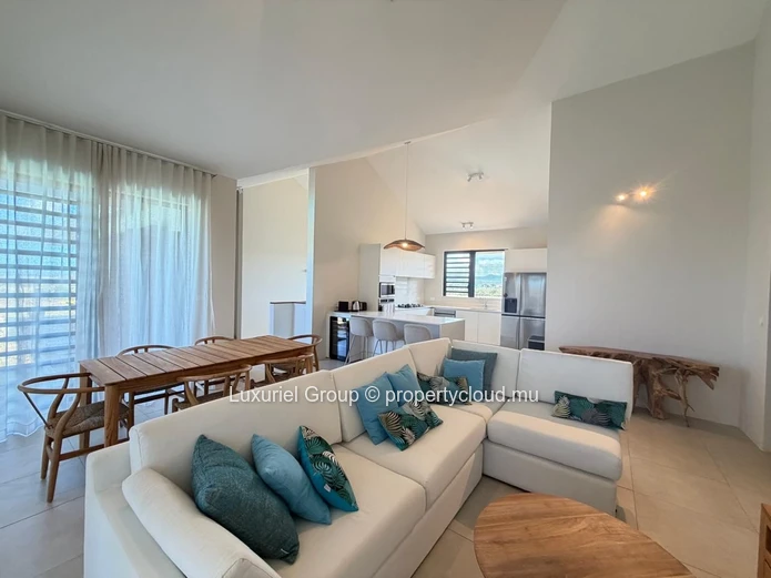  Beautiful Semi-Furnished Villa for Rent in Belle Vue Harel