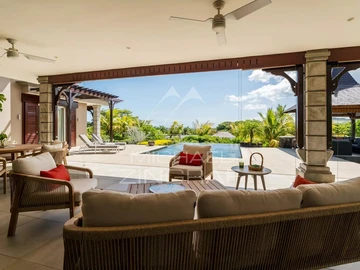 4 Bedroom Villa