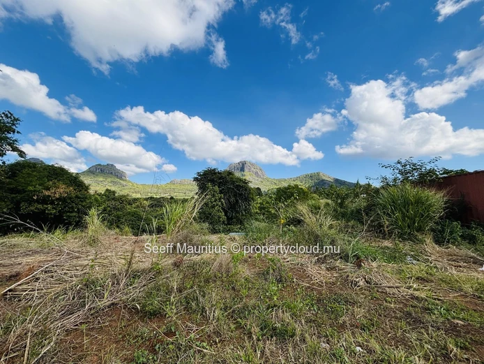 Terrain d'Investissement de Premier Choix à Vendre – Long Mountain | Autoroute de Verdun