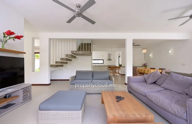 FOR RENT, 4-bedroom villa – Trou aux Biches, 3 minutes from the beach