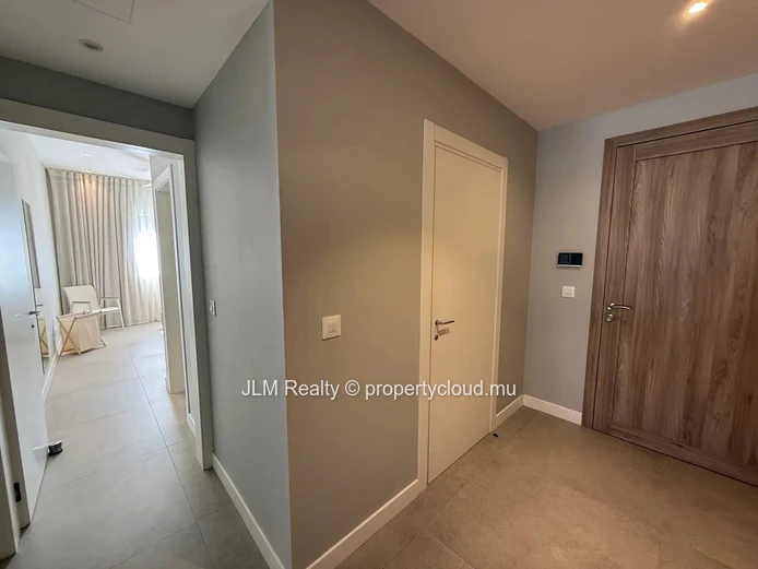 Spacieux appartement 3 chambres en suite avec grande terrasse, Rivière Noire, Maurice