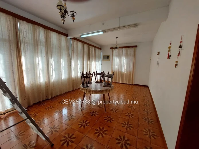 Maison à vendre à Ward 4, Port Louis