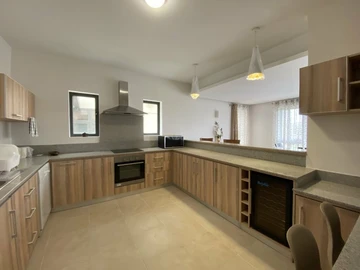 3 Bedroom Apartment