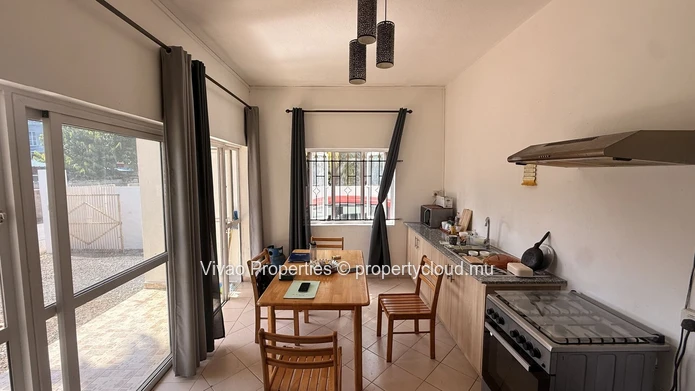 Maison de 5 chambres à vendre à Pointe aux Sables avec jardin