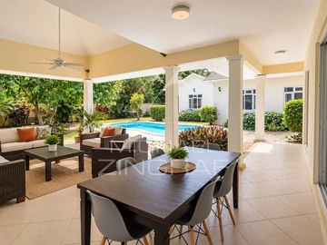 4 Bedroom Villa