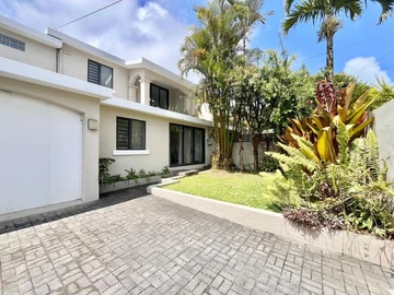 3 Bedroom Townhouse, Duplex