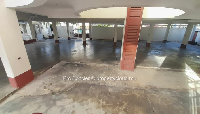 Appartement à louer à Flic-en-Flac - Face à la plage publique
