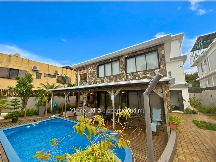 Villa For Sale In Flic en Flac
