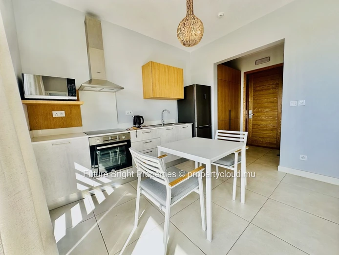 Modern & Stylish Apartment for Rent at The Grove, Cascavelle A Peaceful Haven with Spectacular Ocean & Mountain Views