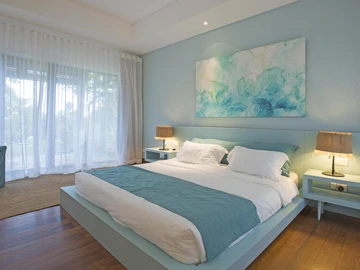 5 Bedroom Villa