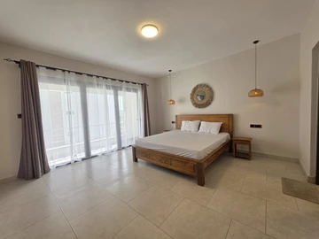 4 Bedroom Townhouse, Duplex