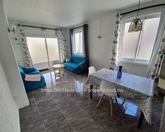 2 Bedroom House fully furnished for rent Curepipe 