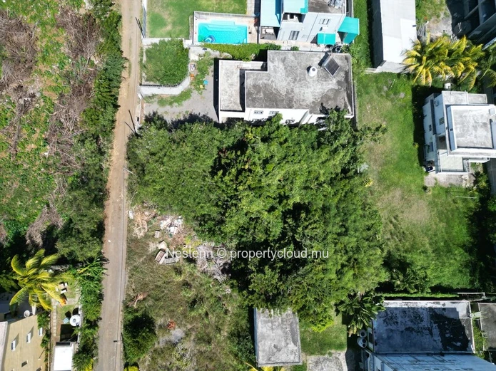 Terrain résidentiel de 600 m² à deux pas de la plage 