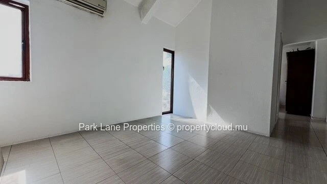 Beautiful double storey house with sea view in Albion