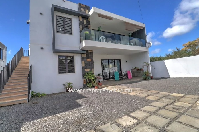 Live in a beautiful new 3-bedroom apartment