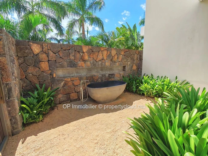 Villa de luxe 5 chambres avec piscine privée à Anahita Beau Champ
