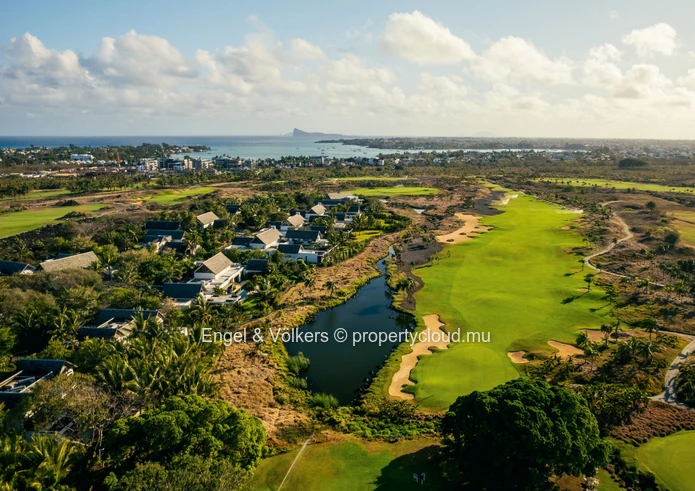 Elegant 2-Bedroom Apartment in an Exclusive Golf & Beach Lifestyle Estate