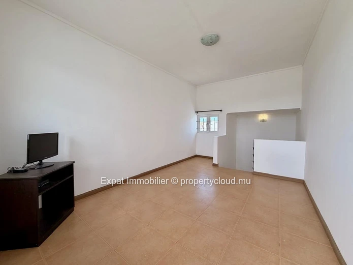 À louer – Duplex avec jardin et piscine privée à Grand Baie