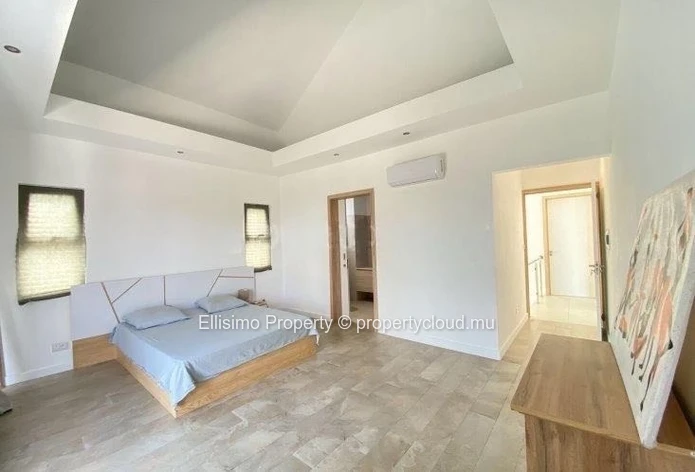 Modern Villa For Rent – Péreybère