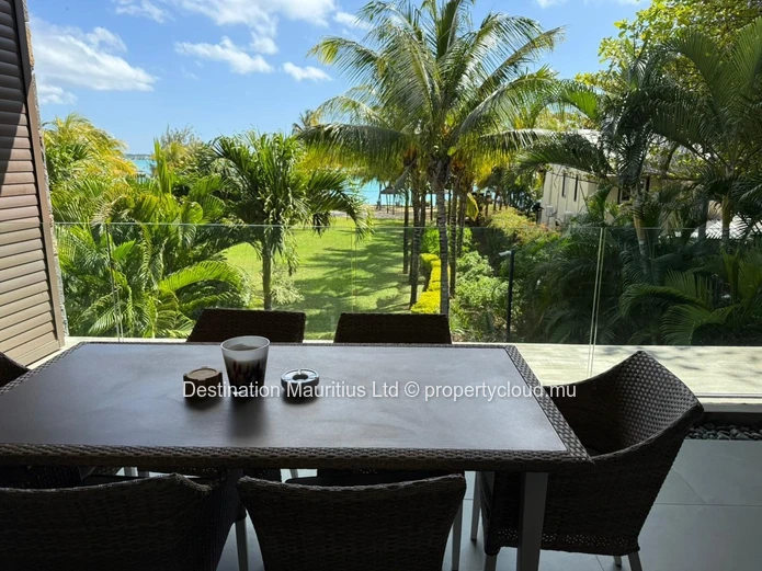 Ultra Premium Beachfront Sanctuary