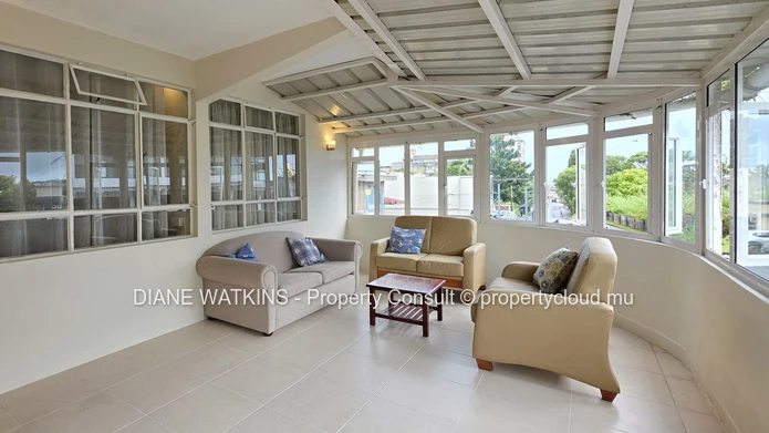 Appartement de 3 chambres a louer a Curepipe