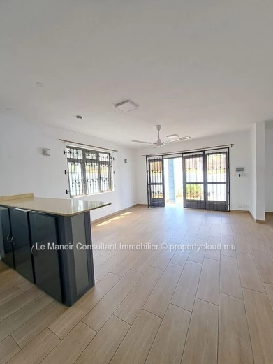 Duplex meublé de 3 chambres à louer à Flic en Flac - 130 m²